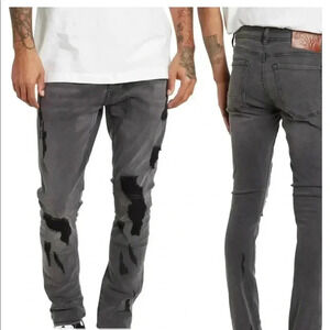 NWT STRIVERS ROW Tupelo Distressed Jeans Black Tupelo Men’s Sz 38
